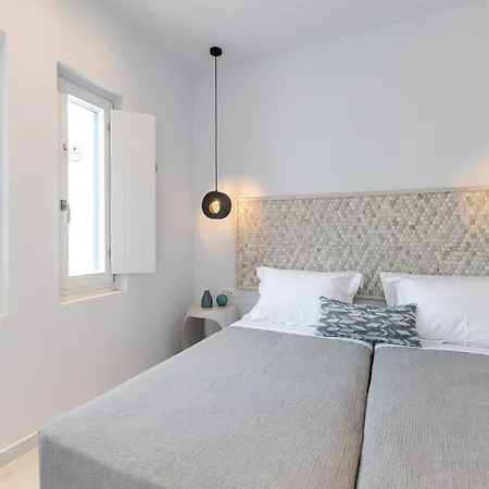 Blueart Daire Naxos City