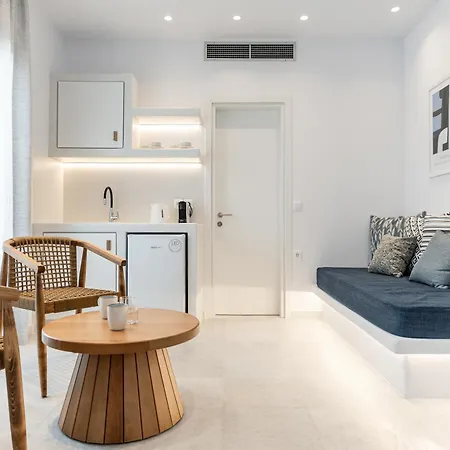 Blueart Daire Naxos City