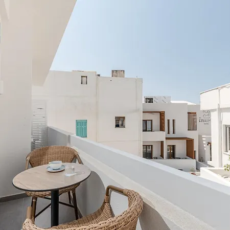 Daire Blueart Naxos City