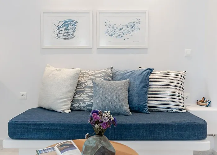 Blueart * Naxos City