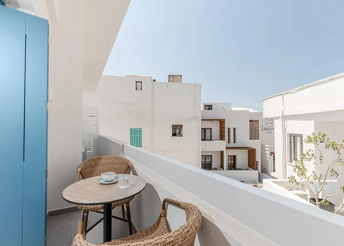 公寓 Blueart Naxos City